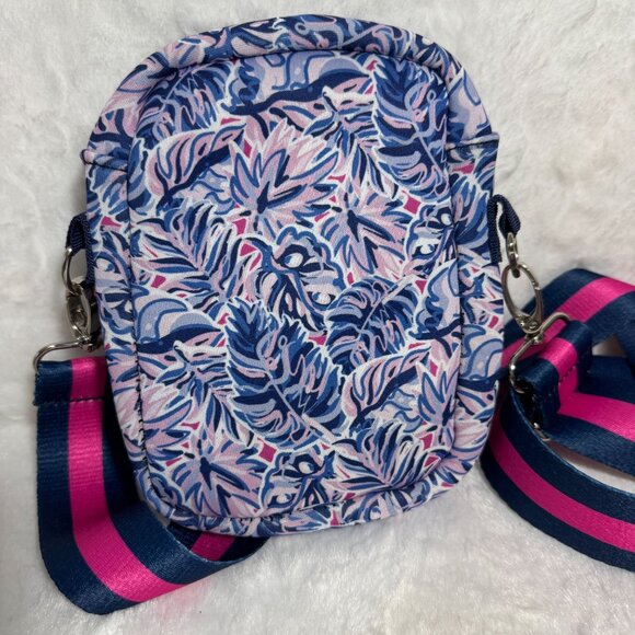 Simply Southern Neoprene Crossbody Bag With Floral Print & Adjustable Strap - Picture 3 of 8